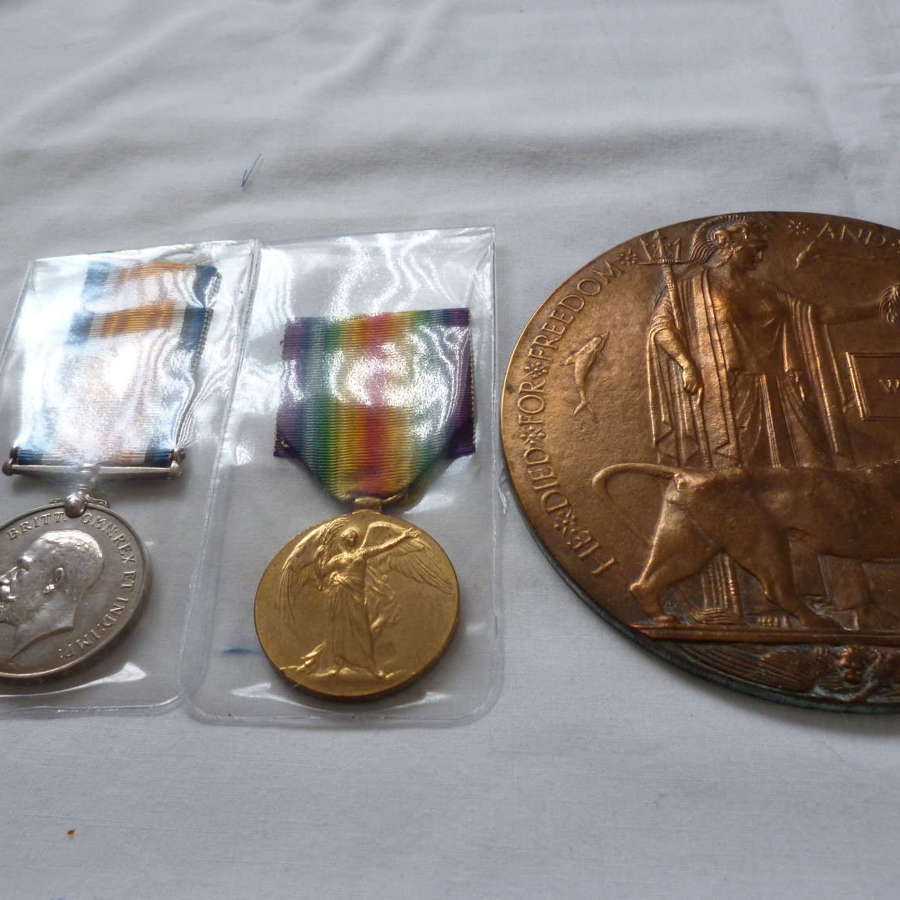 British War Medal. Victory & Plaque. York & Lancs Regiment.