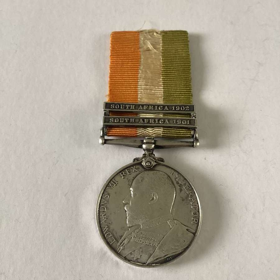 Kings South Africa Medal(82878 Gnr: W. Gritton. R.F.A.)