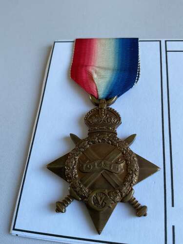 1915 Star (9551 Pte E Cooper Essex R) Died of Wounds 29/6/19..