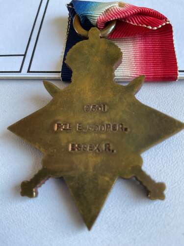 1915 Star (9551 Pte E Cooper Essex R) Died of Wounds 29/6/19..