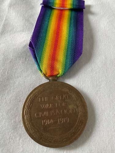 Victory Medal  22742 Private H. Carnell Worcestershire Regiment
